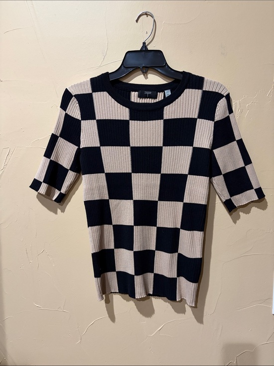 Tahari Tops - Tahari Black and Cream Checkerboard Short Sleeve Knit Top